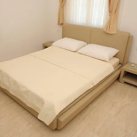 Vanja Villa